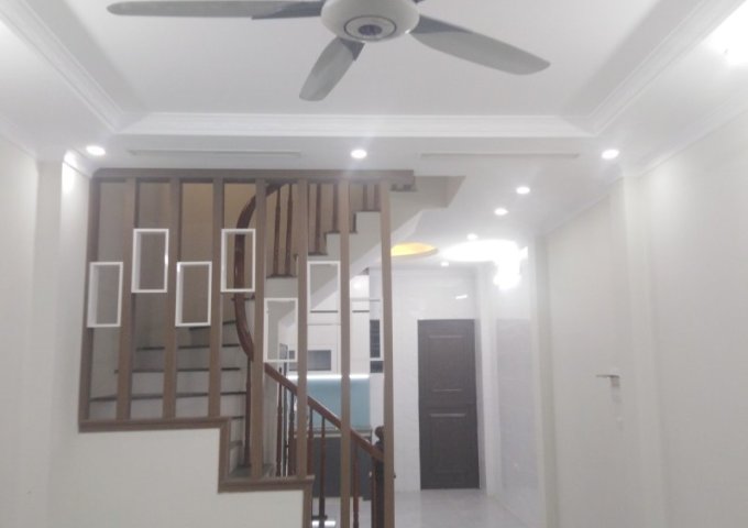 Bán nhà Khu Tập thể Đại Học Mỏ Địa chất, Bắc Từ Liêm. 38mx4; MT4m; giá 4 tỷ 75. Phương