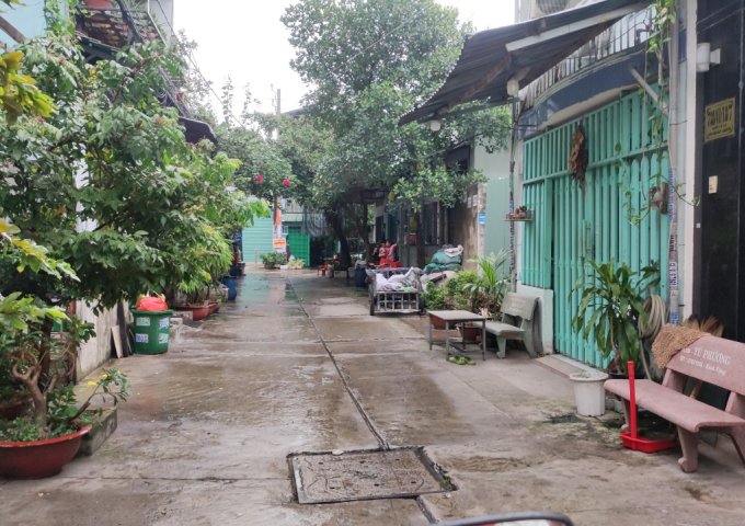 Nhà 2 tấm đẹp 50m2, khu dân cư VIP cây cối mát mẻ, hẻm 6 mét tại quốc lộ 1A quận Bình Tân