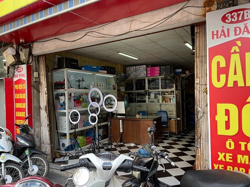 Chính Chủ Sang nhượng lại cửa hàng cầm đồ, hoặc cho thuê Cửa Hàng tại 337b phố Bạch Mai, quận Hai Bà Trưng, Hà Nội