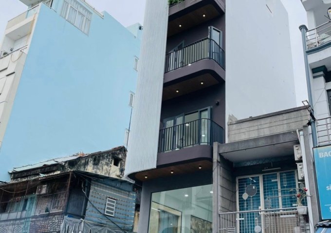 Rẻ 65tr! Cho thuê góc 2 MT Đ. Bàn Cờ, Q3 - 4.5*15m - 6 Tầng Thang máy