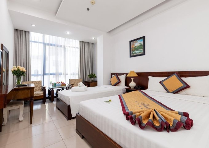 ► Khách Sạn 4 Sao Biển Phạm Văn Đồng Đà Nẵng, DT 500m2, 12 tầng