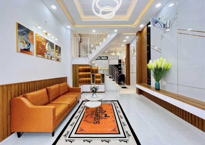 Nhà đẹp Nguyễn Tư Giản, Gò Vấp – HXH, 3 tầng tặng full nội thất.