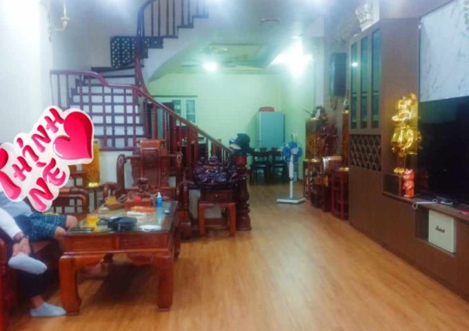 Chính chủ bán nhà riêng  Vình Quỳnh,84m,3 tầng, đẹp long lanh.