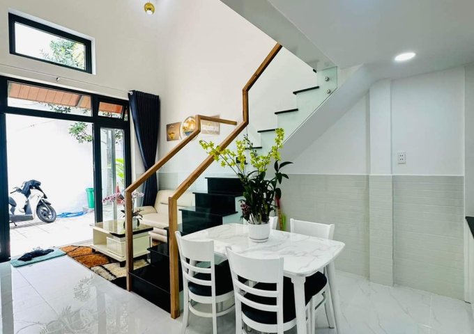 QUẬN TÂN BÌNH: NHÀ MỚI, DT 41M2 - CÓ PHÒNG DƯỚI TRỆT - SÂN TRƯỚC NHÀ 5M - AN NINH - CHỈ 4TỶ160  