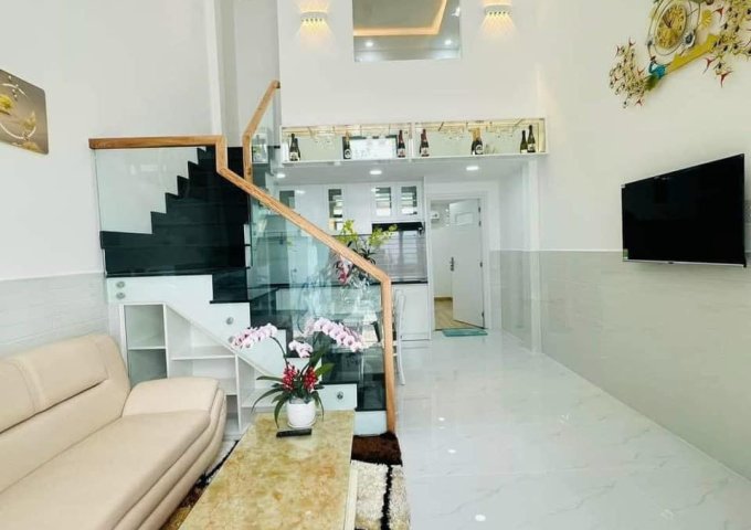 Bán nhà HẺM 4.2M Đường Lạc Long Quân, Quận Tân Bình, 42m2(3.9x11), 2 Tầng MỚI ĐẸP