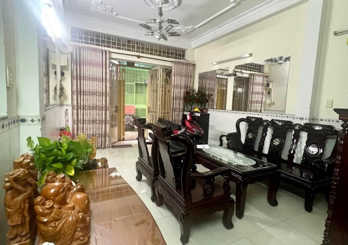 Bán nhà khu dân trí ở, xe hơi vô nhà Hồ Biểu Chánh, PN, (4.8m*13m), 4 tầng nhỉnh 14 tỷ