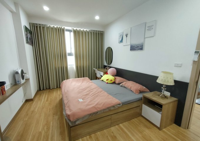 Chính chủ gửi Bán căn hộ NO - 08 Giang Biên, full nội thất đẹp, 72m2, 2 PN, 2WC, nhỉnh 2tỷ