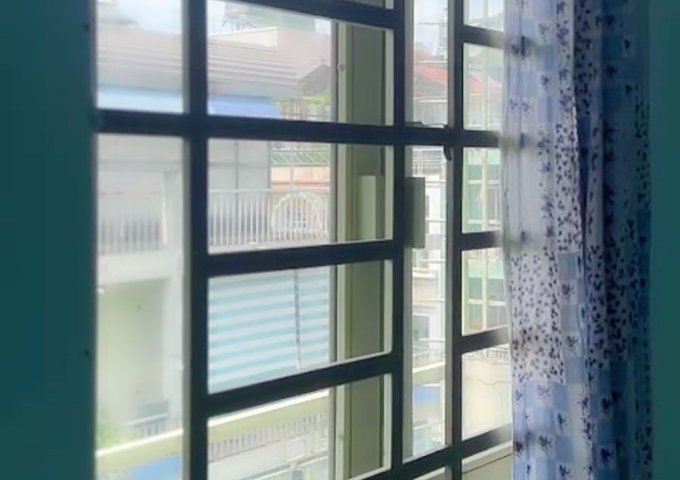 Cho thuê phòng có ban công cửa sổ 74 Bàu Cát P14 Tân Bình