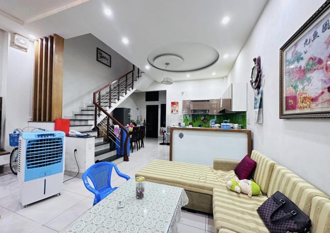 Nhà Hẻm Nguyễn Tri Phương, Dt 89m2, Nhà 3 Tầng, Đg 4m, Giá 4 Tỷ 750tr