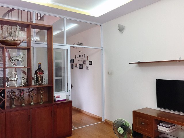 NHÀ 4 TẦNG LẦU MẶT TIỀN ĐƯỜNG KHÁNH HỘI-TUYẾN ĐƯỜNG KINH DOANH ĐỈNH NHẤT QUẬN 4.