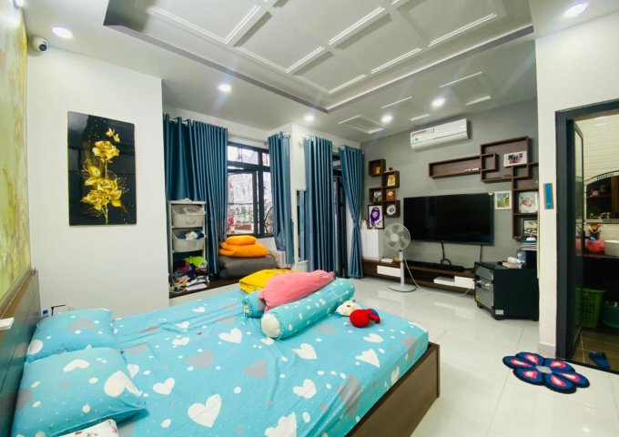 BÁN NHÀ 4 TẦNG, 80M2, ĐƯỜNG 8M, NỘI THẤT CAO CẤP SMARTHOME, NHÀ ĐẸP, Ở NGAY.