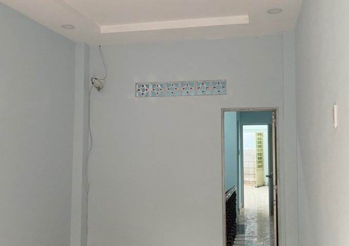 Cho thuê MTKD 12m thông Thạch Lam quận Tân Phú 3 x 20 -2T -12 triêu TL