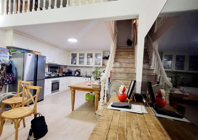 CHỈ 5.5 TỶ CÓ NGAY HỘ KHẨU BA ĐÌNH, 3 MẶT THOÁNG CỰC ĐẸP