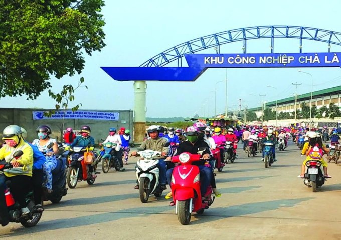 240tr bán gấp lô đất thổ cư sau lưng KCN Chà Là - Dương Minh Châu Tây Ninh