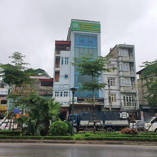 Tối ưu hóa kinh doanh trên mặt phố cao cấp - Nguyễn Đình Hoàn, Cầu Giấy - Diện tích 65m2 - Giá 80 triệu/tháng