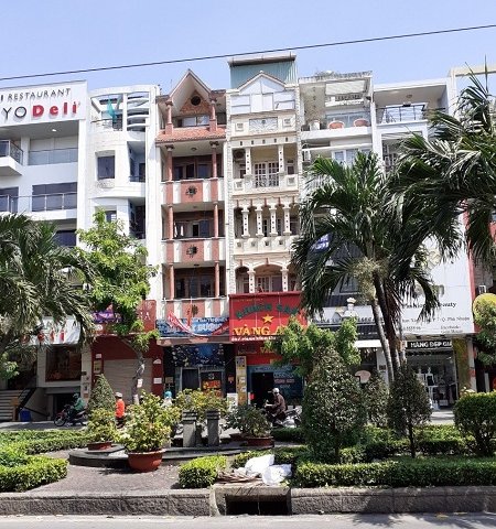 Cho thuê nhà mới hầm 4 lầu mặt tiền đường Phan Xích Long quận Phú Nhuận