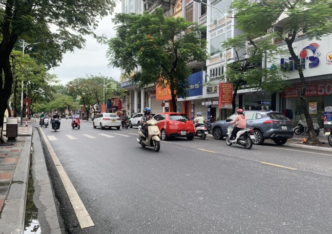 Bán nhà mặt đường Nguyễn Đức Cảnh mặt tiền hơn 5m giá thấp hơn thị trường! 