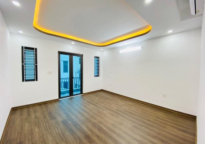 Bán nhà phố Lạch Tray, 48m 4 tầng ngõ cực nông GIÁ 3.85 tỉ ngay ĐH Hàng Hải