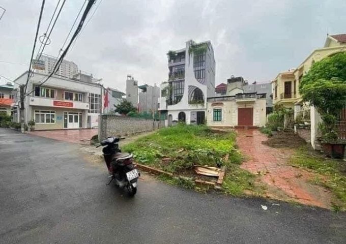 ĐẤT PHÂN LÔ HỮU LÊ, Ô TÔ TẢI TRÁNH, CHỈ 2.X TỶ