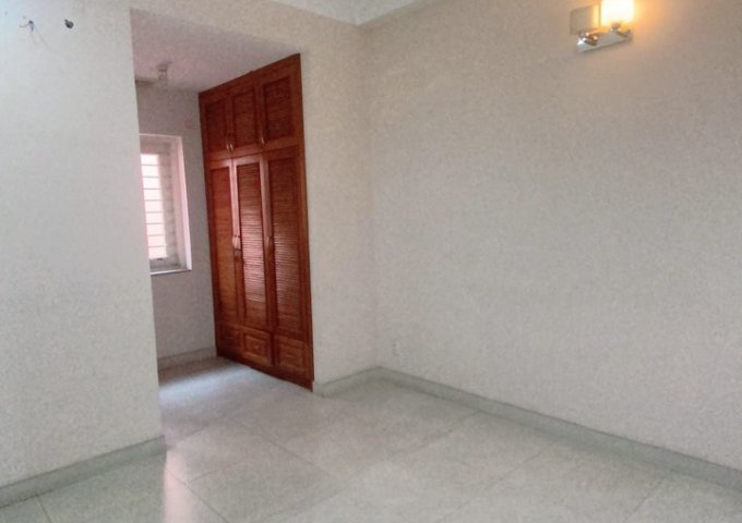 Cho thuê phòng trọ 30m2, mặt tiền 179 Tân Sơn Nhì, Phường Tân Sơn Nhì, Quận Tân Phú