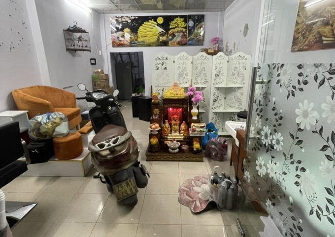 NHÀ CHÍNH CHỦ - GIÁ TỐT - Cần Bán hoặc Cho Thuê Nhanh  Căn Nhà Vị Trí Đẹp Tại quận Tân Phú, TPHCM
