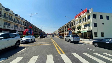 Chính chủ cần sang nhượng lại căn nhà tâm huyết tại dự án khu nhà ở Thăng Long luxury Bàu Bàng- Đường DX 614 Thị trấn Lai Uyên Huyện Bàu Bàng Bình Dương