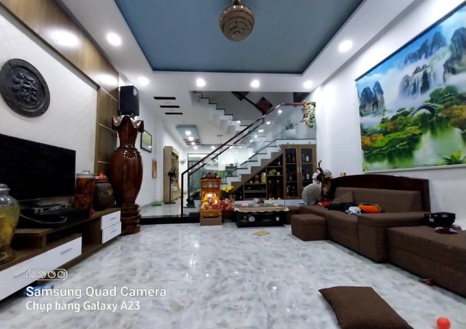 Bán nhà đẹp 3 tầng đường 12m thôn Phước Lộc,Phước Đồng,Nha Trang