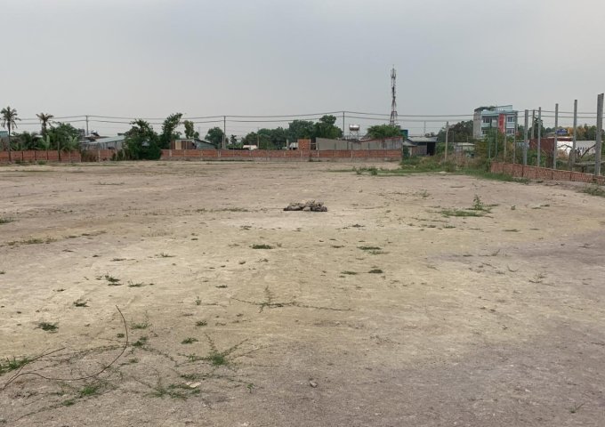 Kẹt tiền cho thuê nguyên khu đất mặt tiền đường Nguyễn Thị Tươi, phường Tân Bình, TP. Dĩ An, Bình Dương, diện tích 8.216,8m2