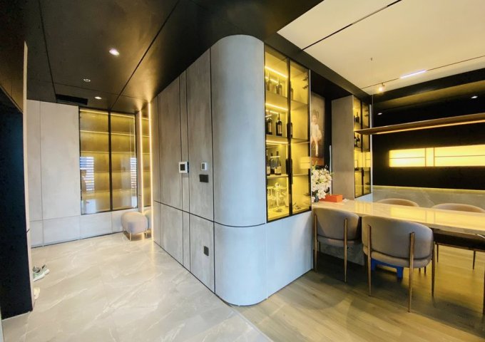 Căn Hộ Metropolis 29 Liễu Giai 143m², T5, MT 11m, giá 17.5 tỷ Ba Đình. Mua liên hệ: O94lO7l689