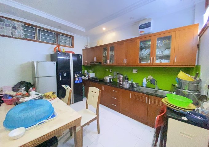 Bán nhà Hoàng Cầu, phân lô, Ô Tô, Kinh doanh, 60m2 6T MT4.5m, giá 12.9 tỷ