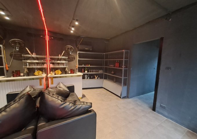 Cần Tìm Khách Thuê MB Kinh doanh mặt phố Hồng Hà, quận Hoàn Kiếm