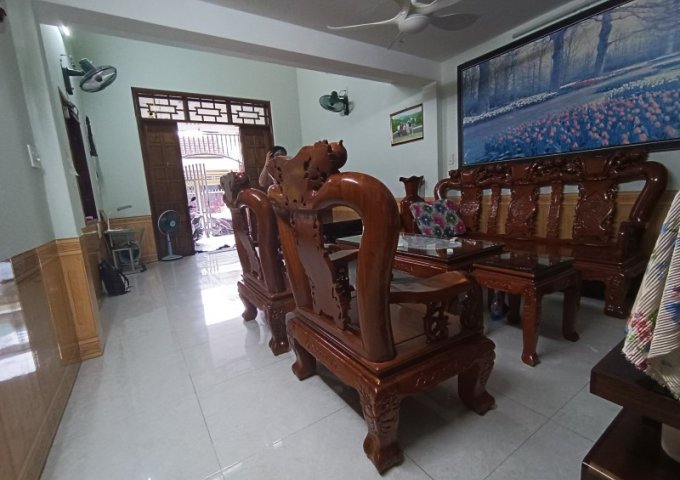 ♥Nhà kiệt Ô tô đậu Đỗ Thúc Tịnh gần Nguyễn Hữu Thọ, 87m2, kiên cố