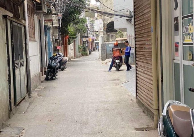 Nhà đẹp Thái Hà - Đống Đa. Diện tích 32m2 3 tầng mặt tiền 6m. 2 mặt thoáng ngõ to rộng. Giá 4,85tỷ