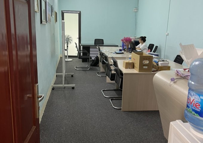 Chính chủ cho thuê tầng 4,5,6 nhà mặt đường số 53 Nguyễn Trãi, Thanh Xuân