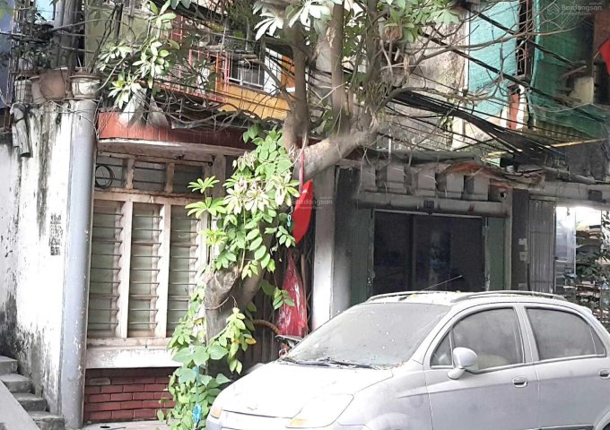 Chính chủ bán nhà tập thể 2 mặt tiền tầng 1 Lương Định Của - Đống Đa