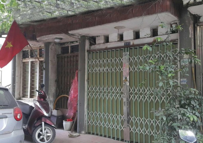 Chính chủ bán nhà tập thể 2 mặt tiền tầng 1 Lương Định Của - Đống Đa