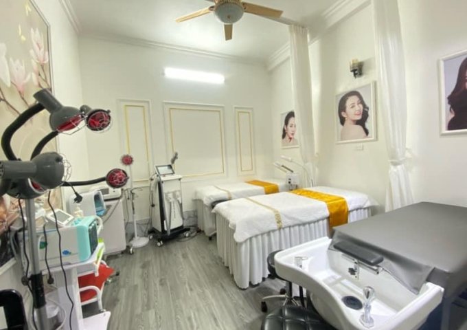 Chuyển vào SG nên mình cần chuyển nhượng spa Địa chỉ : 217 Đ. Tô Hiệu, Hà Cầu, Hà Đông, Hà Nội