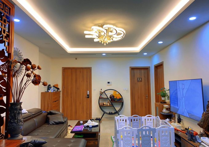 💥VIP💥Golden Park, Phạm Văn Bạch 130m 3PN, cực thoáng mát, chỉ 8.35 tỷ