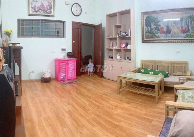 Chính chủ bán chung cư view mặt đường Phan Trọng Tuệ, 60m2 căn 2 ngủ.