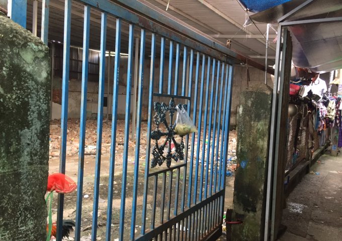 Bán lô đất sau chợ đầu mối Hóc Môn, xã Xuân Thới Thượng, TP HCM