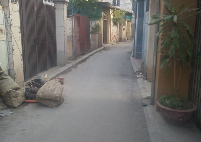 Chính Chủ Cần Bán đất thị trấn Yên Viên, huyện Gia Lâm, tp Hà Nội