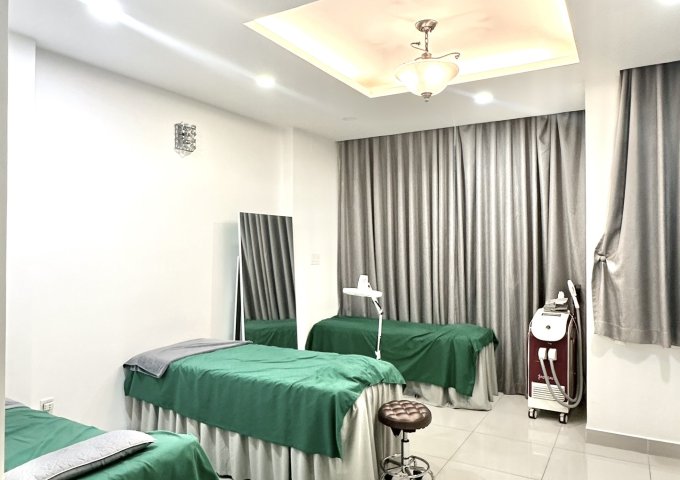 CẦN SANG NHƯỢNG THẨM MĨ VIỆN Địa chỉ: Quận 10, Hồ Chí Minh