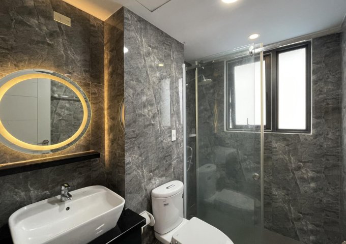 Bán CHCC Nam Phúc, DT 121m2, 3 phòng ngủ, 2 toilet, đầy đủ nội thất, giá bán 8ty1 bao hết