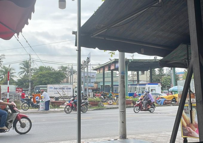 CẦN SANG LẠI QUÁN  ĐỊA CHỈ; 68B -04 Khu Phố Hoà Long . P. Lái Thiêu Thuận An - Bình Dương