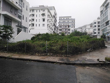 Chính chủ bán hay cho thuê miếng đất Lô 34 Khu C , khu biệt thự cao cấp Ocean View Nha Trang, phường Vĩnh Tường . Tp Nha Trang