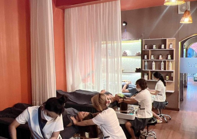 CẦN SANG NHƯỢNG LẠI MẶT BẰNG KINH DOANH TIỆM NAIL SPA