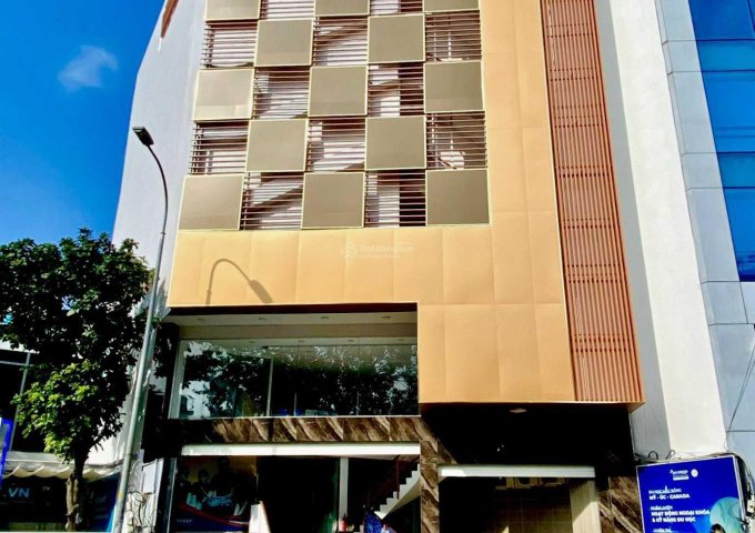 Hạ giá 5 tỷ bán gấp tòa nhà 6 tầng ngay ngã tư Hoàng Văn Thụ Út Tịch Tân Bình