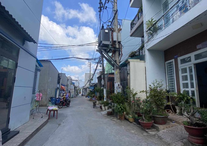 Ngộp bank Gấp bán nhà Bình Chiểu T.Đức,Xe hơi ngủ nhà,84m2, 3 Tầng,Ngang 5.1m, 4 tỷ45