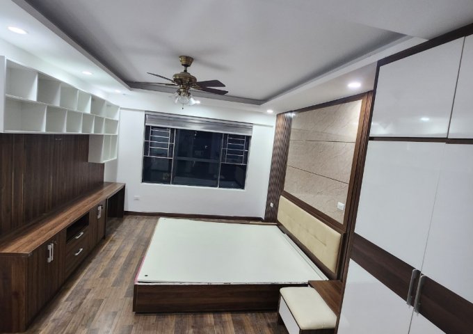 Chính chủ bán chung cư cao cấp Goldmark City Hồ Tùng Mậu.