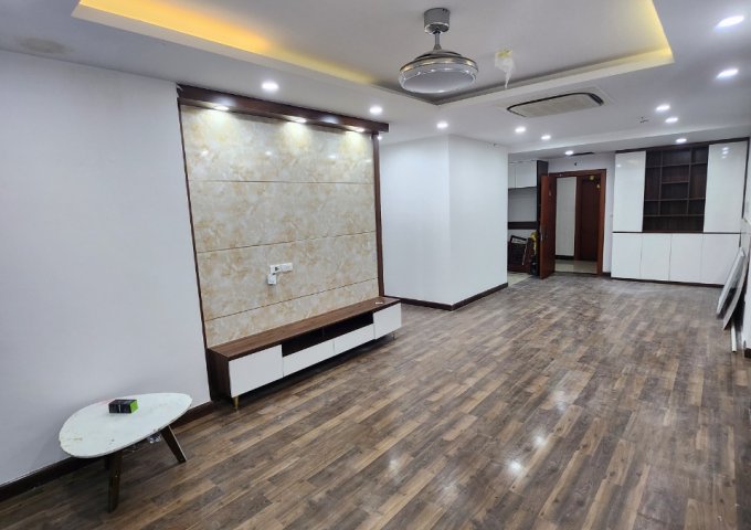 Chính chủ bán chung cư cao cấp Goldmark City Hồ Tùng Mậu.